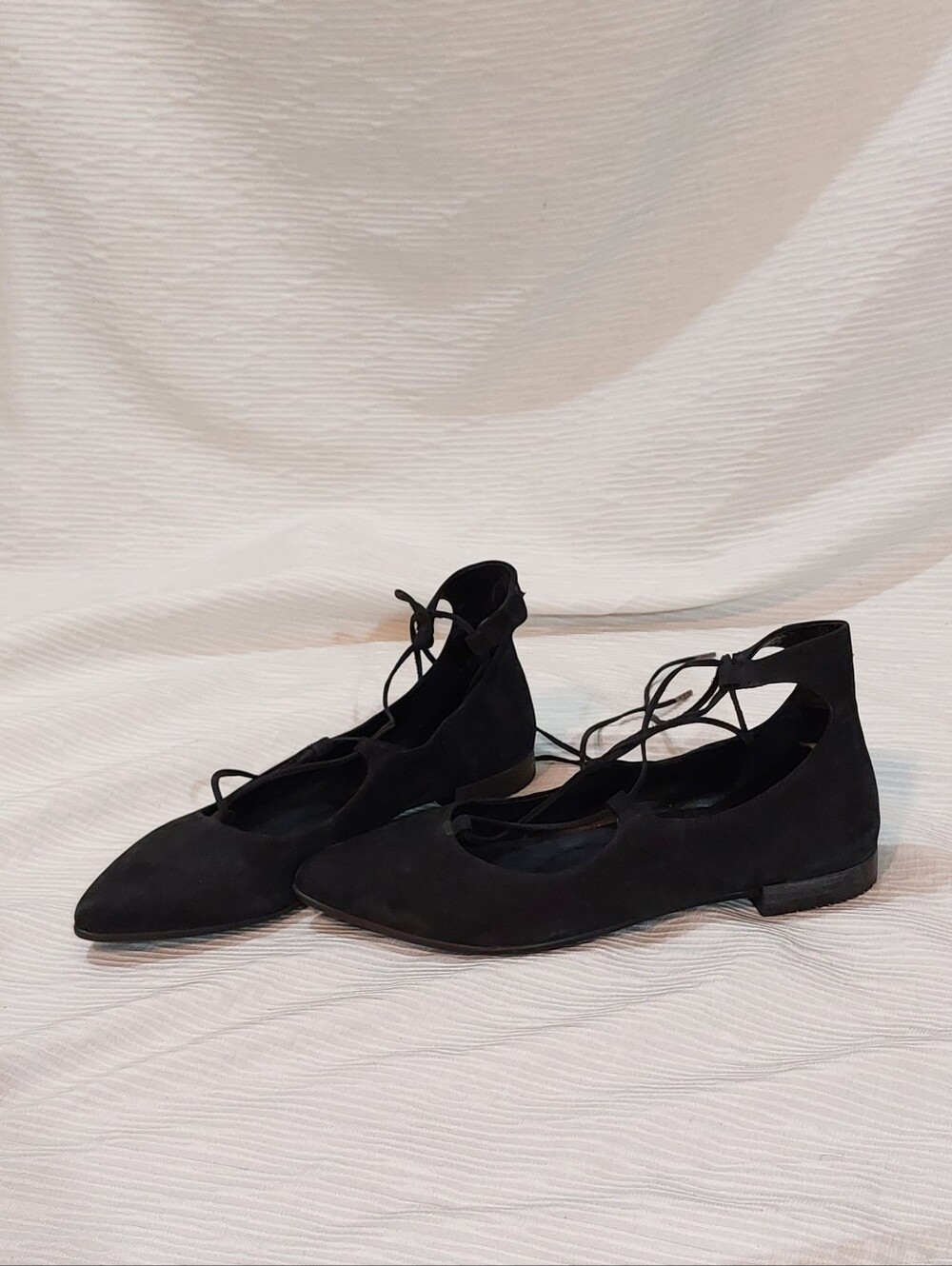 Ecco Black Lace-Up Pointed Toe Flats Size 39